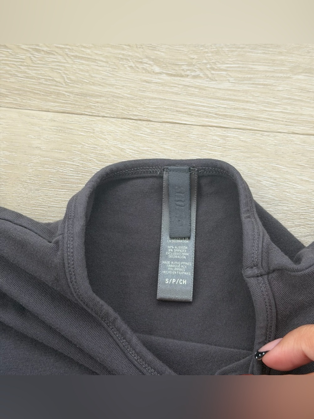 Skims Vintage Long Sleeve Crop Top Shirt - Picture 4 of 7